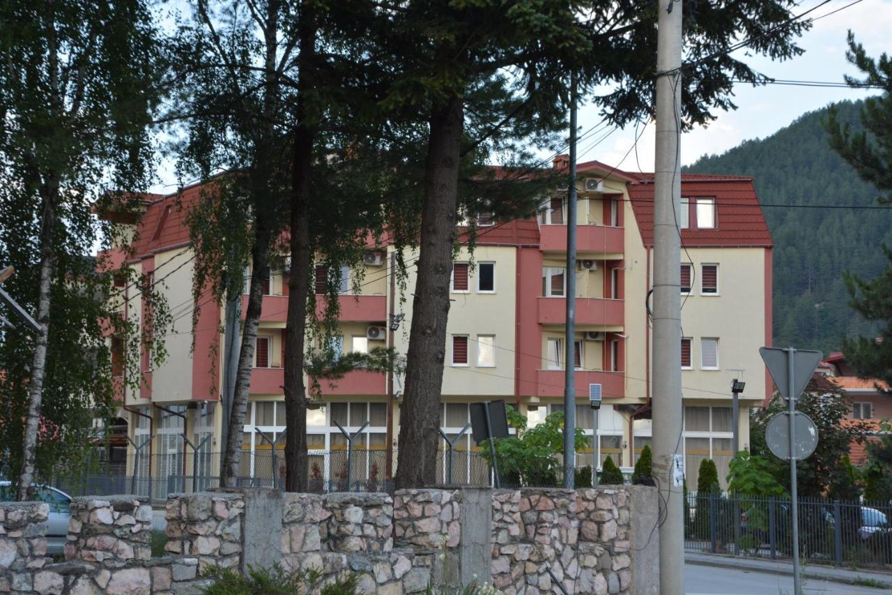 阿拉贝拉酒店 Kičevo 外观 照片